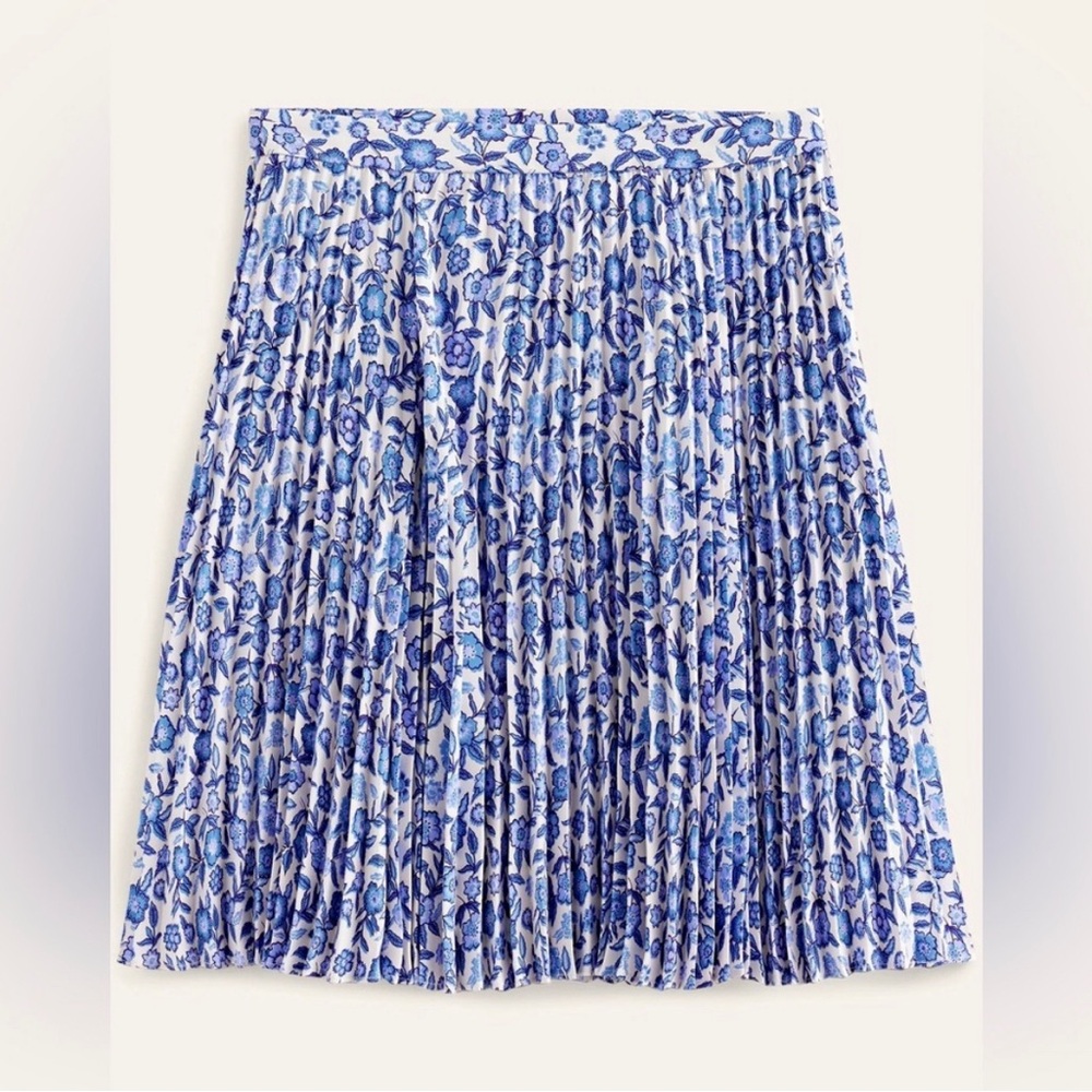 Boden Floral Blue White Pleated Skirt Size 6